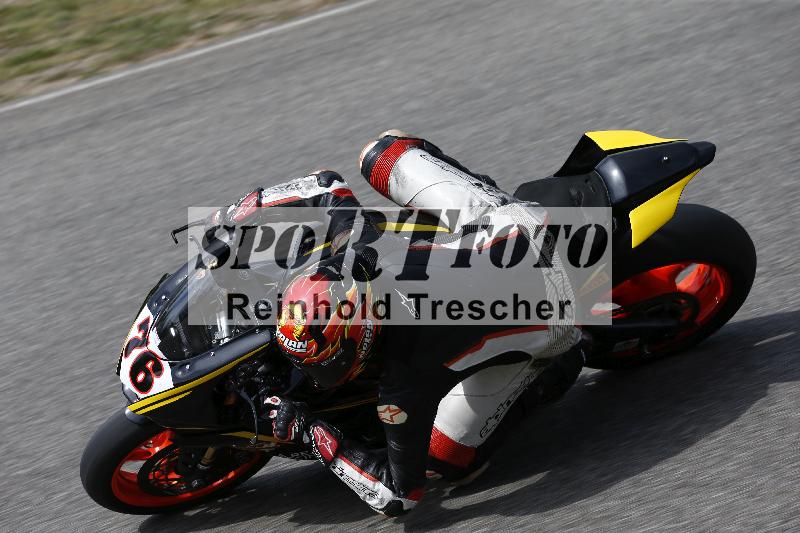 /10 20.04.2026  Pluess Moto Sport ADR/Freies Fahren/76